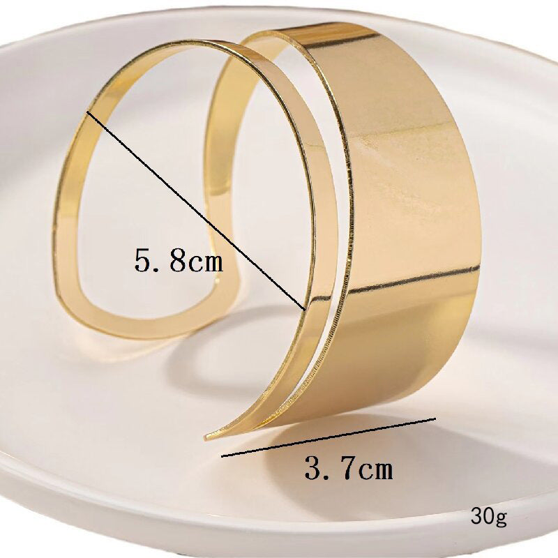 Hollowed-out Irregular Bracelet