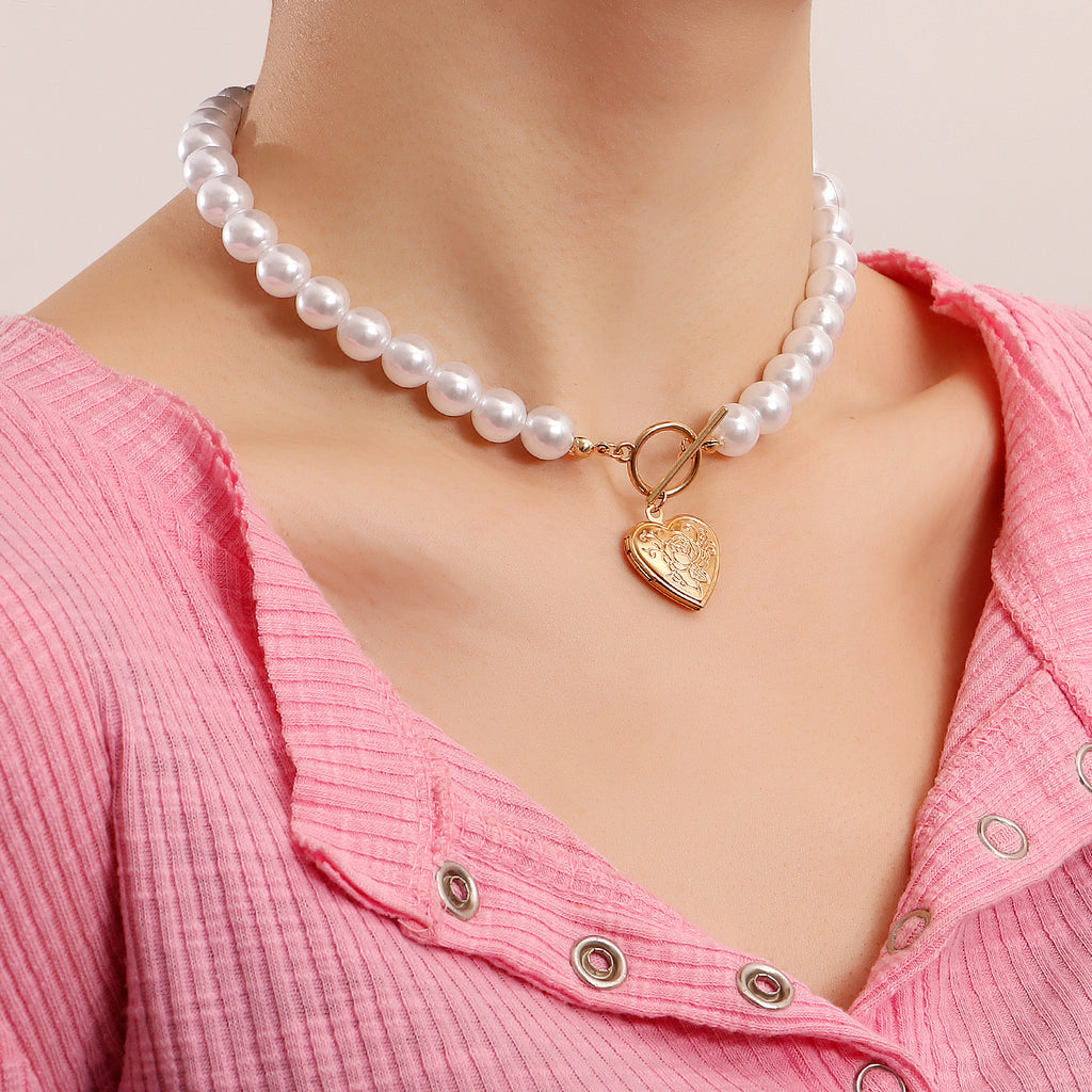 Baroque Pearl Necklace